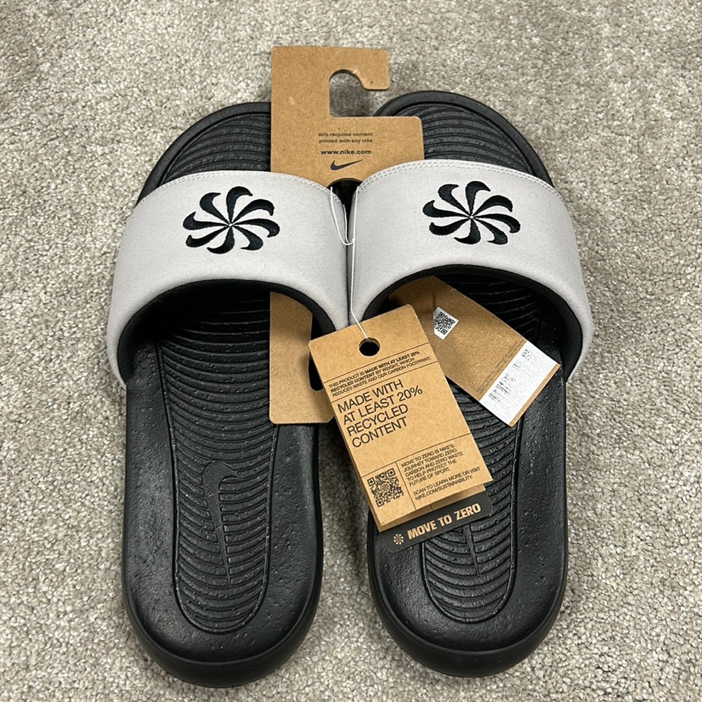 Nike Men's Slide Sandals Victori One Next Nature Size 11 NWT Black Grey Swooshes